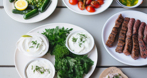 The Cultural Connection: How Raki Pairs with Traditional Turkish Foods